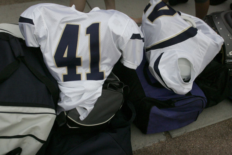Football: DV goes to Calif.